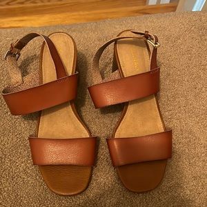 OLD NAVY heel cognac sandals